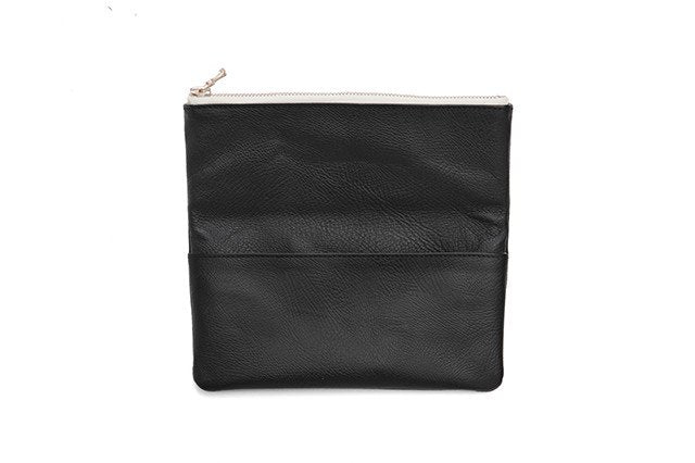 LEATHER POUCH (LARGE)