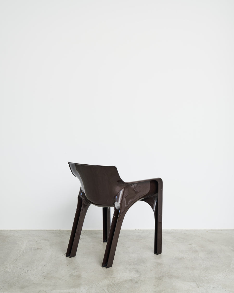 Brown Gaudi Armchair by Vico Magistretti for Artemide